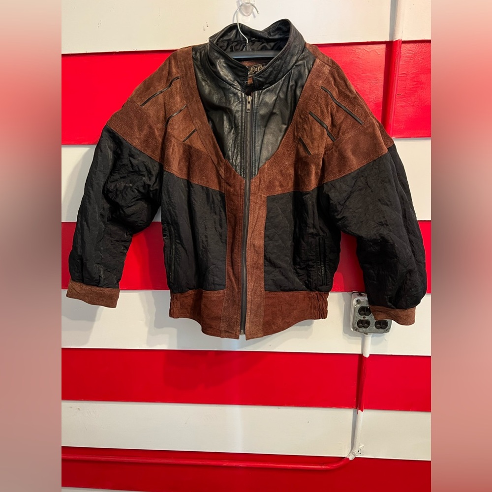 Vintage La Covina genuine leather jacket!!!